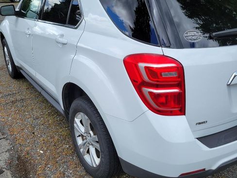 Used 2016 Chevrolet Equinox LT w/ Convenience Package AWD/4WD image 6