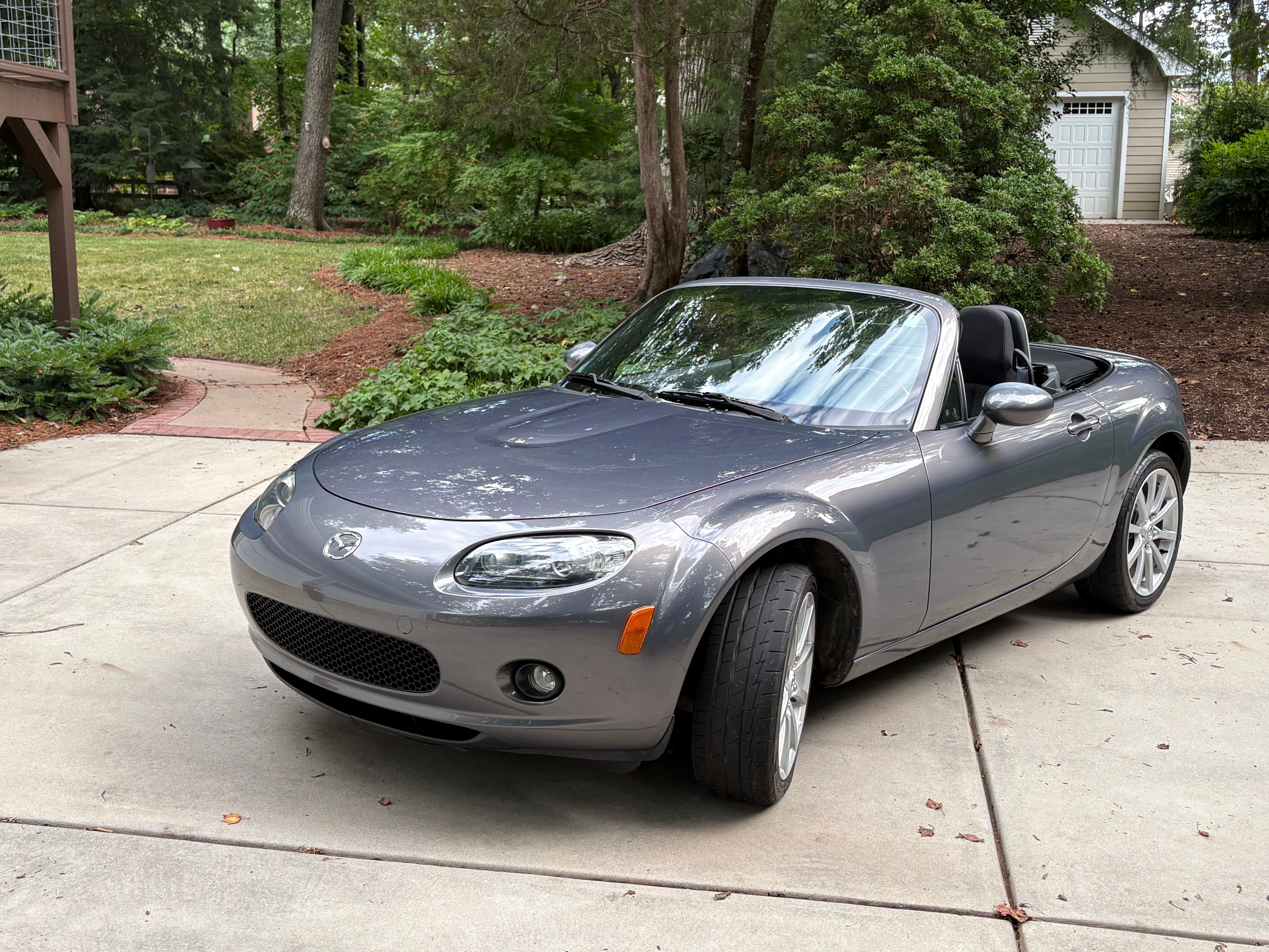 Used 2007 MAZDA MX-5 Miata Touring RWD image 14