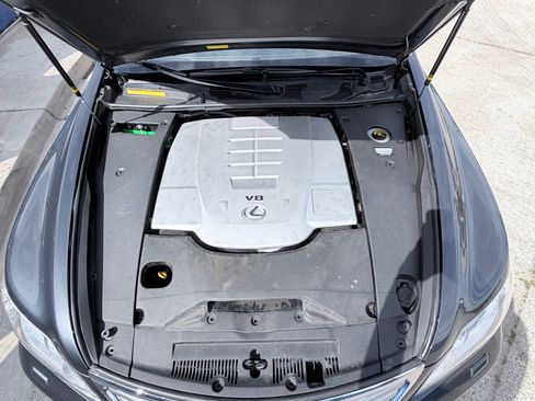 Used 2011 Lexus LS 460 L w/ Luxury Value Edition image 15