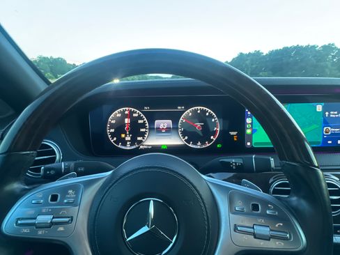 Used 2018 Mercedes-Benz S 450 4MATIC Sedan image 5