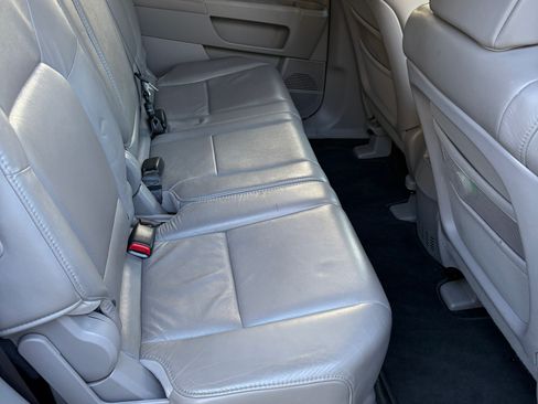 Used 2011 Honda Pilot EX-L image 9