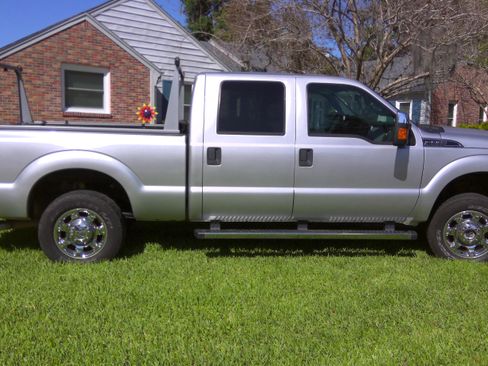 Used 2016 Ford F250 XLT w/ XLT Premium Package image 1