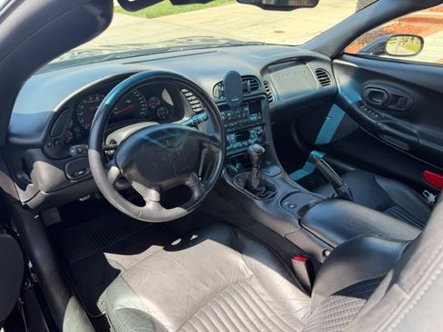 Used 2001 Chevrolet Corvette Z06 RWD image 15