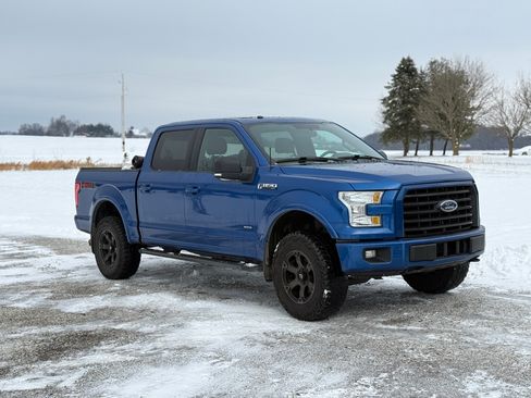 Used 2017 Ford F150 XLT w/ Equipment Group 302A Luxury image 2