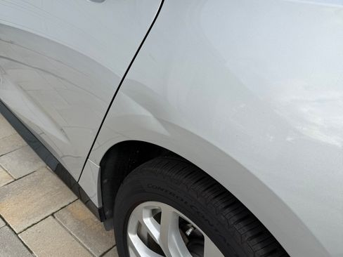 Used 2018 Chevrolet Volt Premier w/ Driver Confidence Package image 14