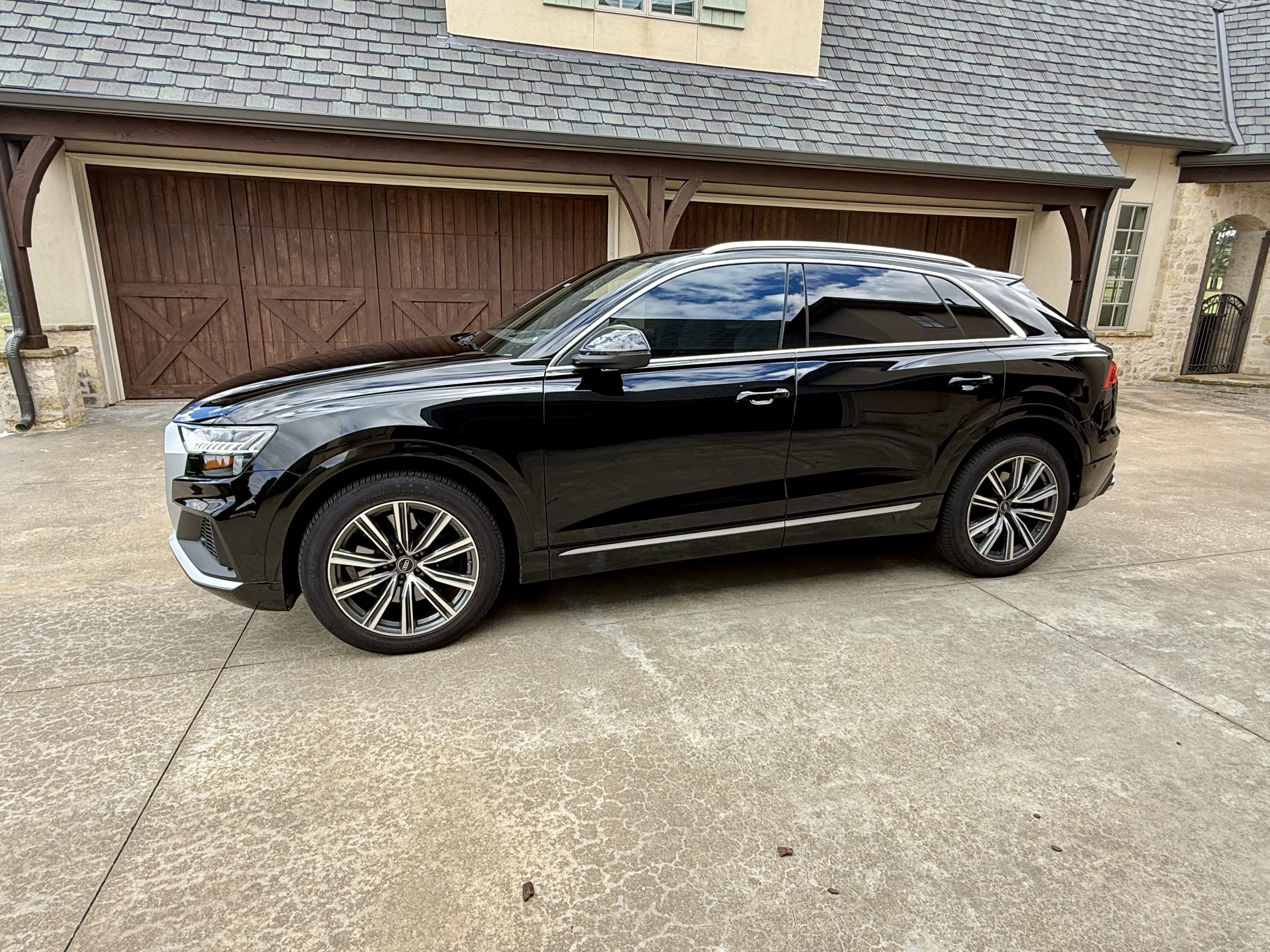 Used 2022 Audi SQ8 Prestige AWD/4WD image 5