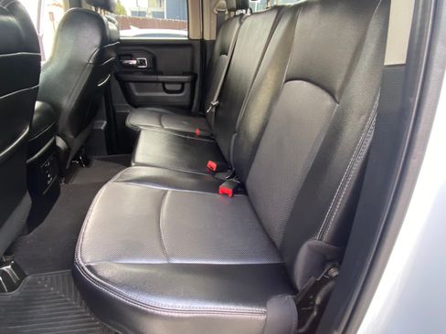 Used 2015 RAM 1500 Laramie w/ Convenience Group image 14