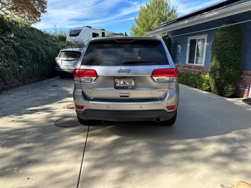 Used 2015 Jeep Grand Cherokee Limited image 5