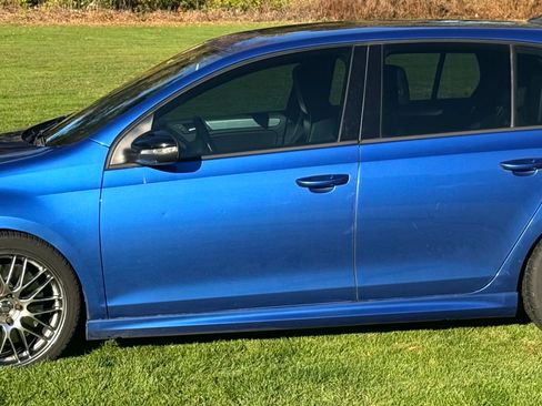 Used 2012 Volkswagen Golf R 4-Door image 4