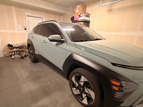 Used 2024 Hyundai Kona Limited AWD/4WD image 6