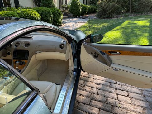 Used 2007 Mercedes-Benz SL 550 image 23