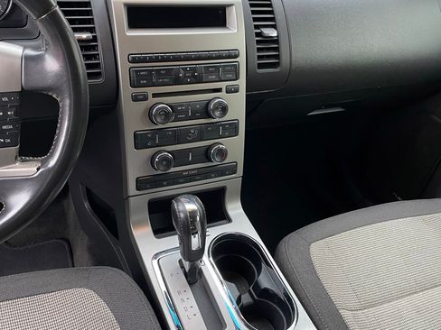 Used 2011 Ford Flex SE w/ Trailer Tow Pkg Class III image 10