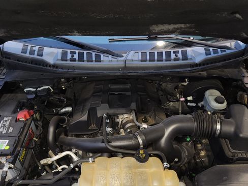 Used 2016 Ford F150 XLT w/ Equipment Group 302A Luxury image 16