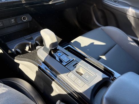 Used 2026 Toyota Prius XLE image 9