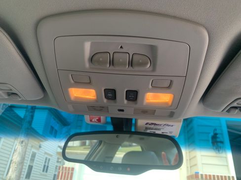 Used 2010 Cadillac CTS Performance image 12