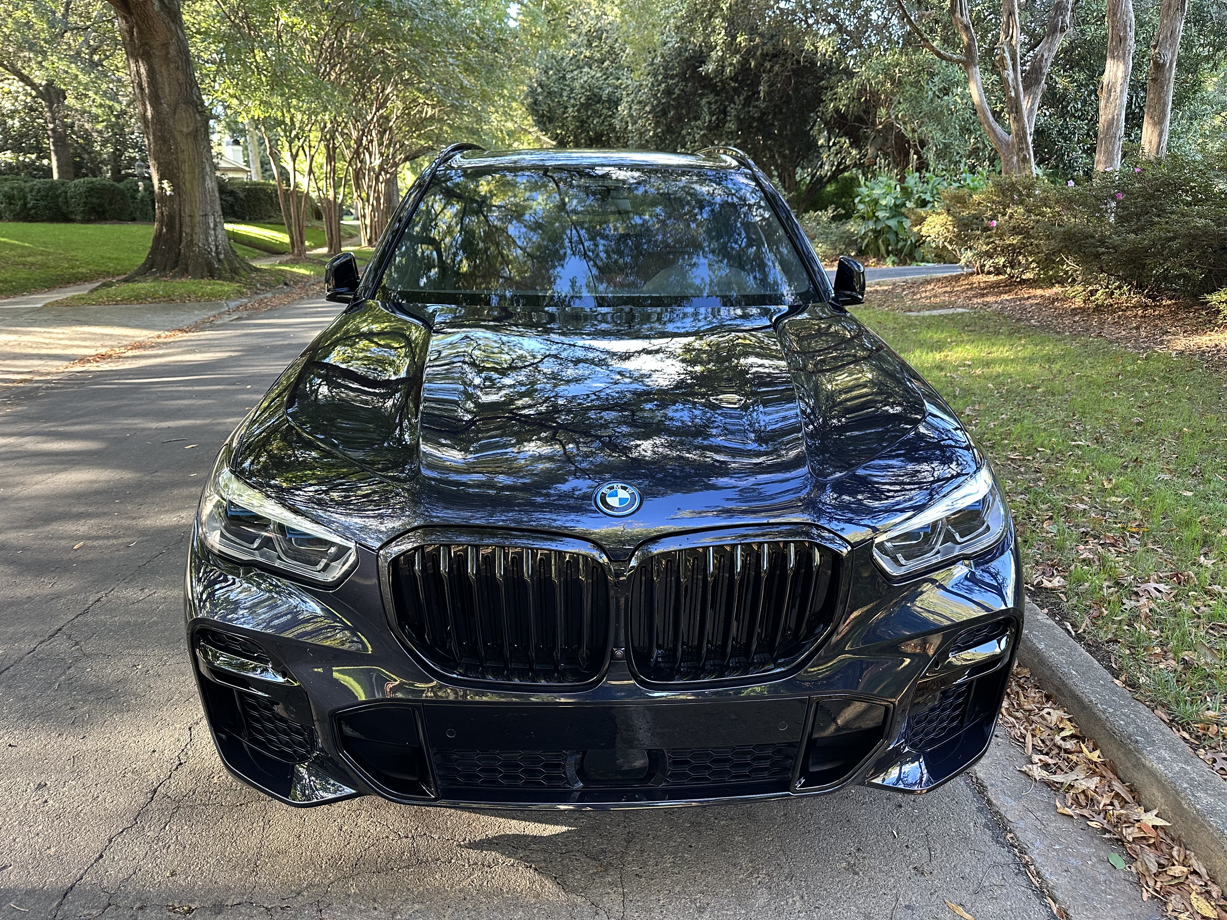 Used 2022 BMW X5 xDrive45e w/ M Sport Package AWD/4WD image 6