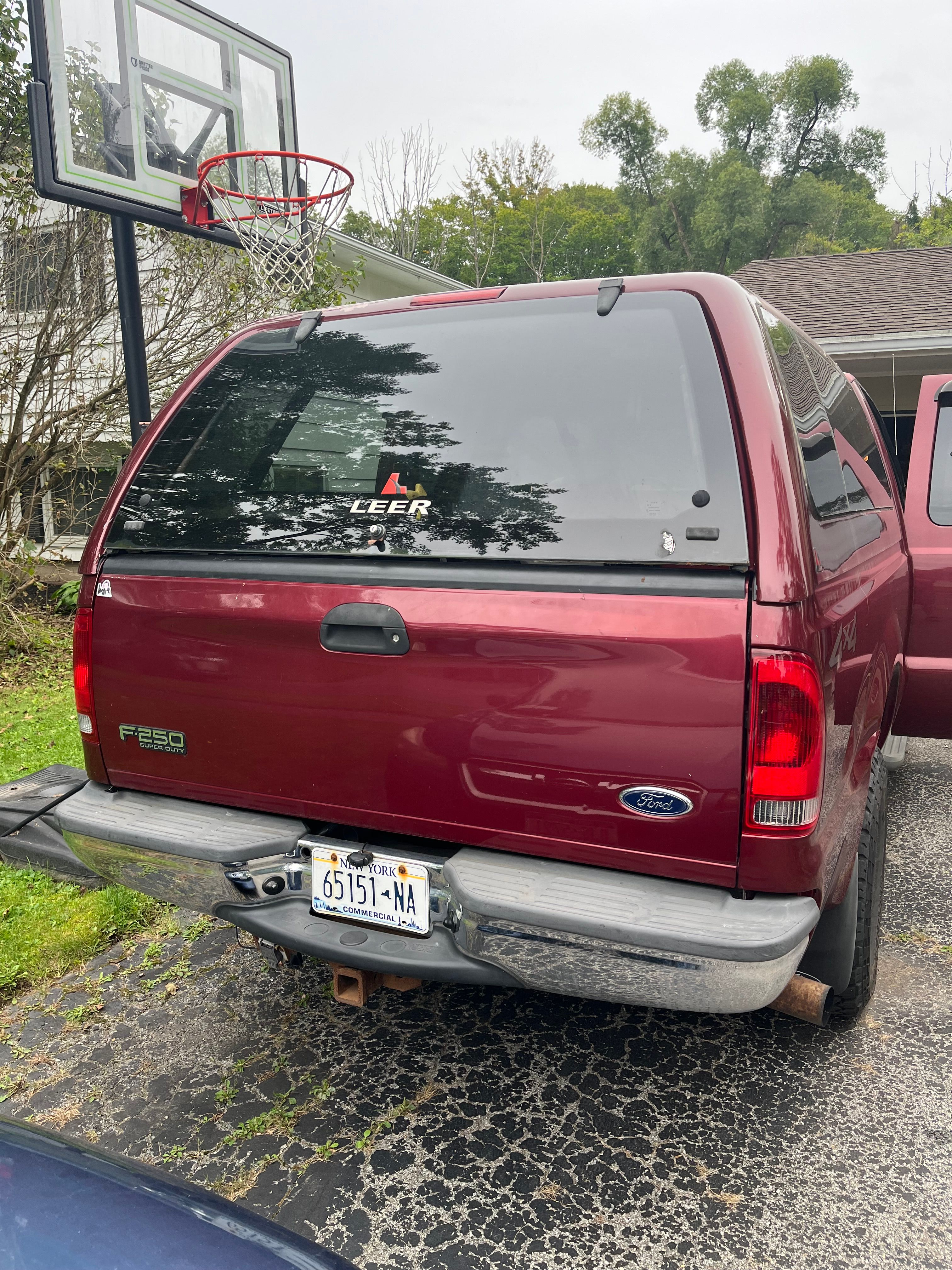 Used 2004 Ford F250 Lariat AWD/4WD image 8