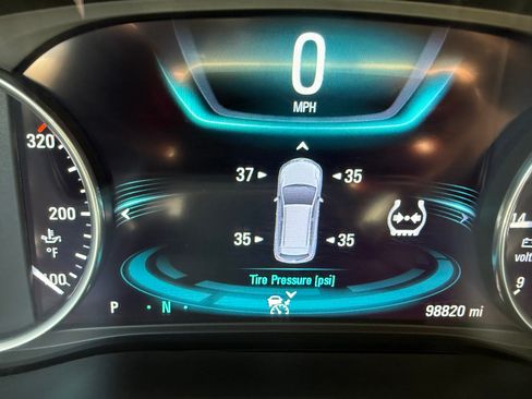 Used 2019 Buick Enclave Avenir w/ Avenir Technology Package AWD/4WD image 17