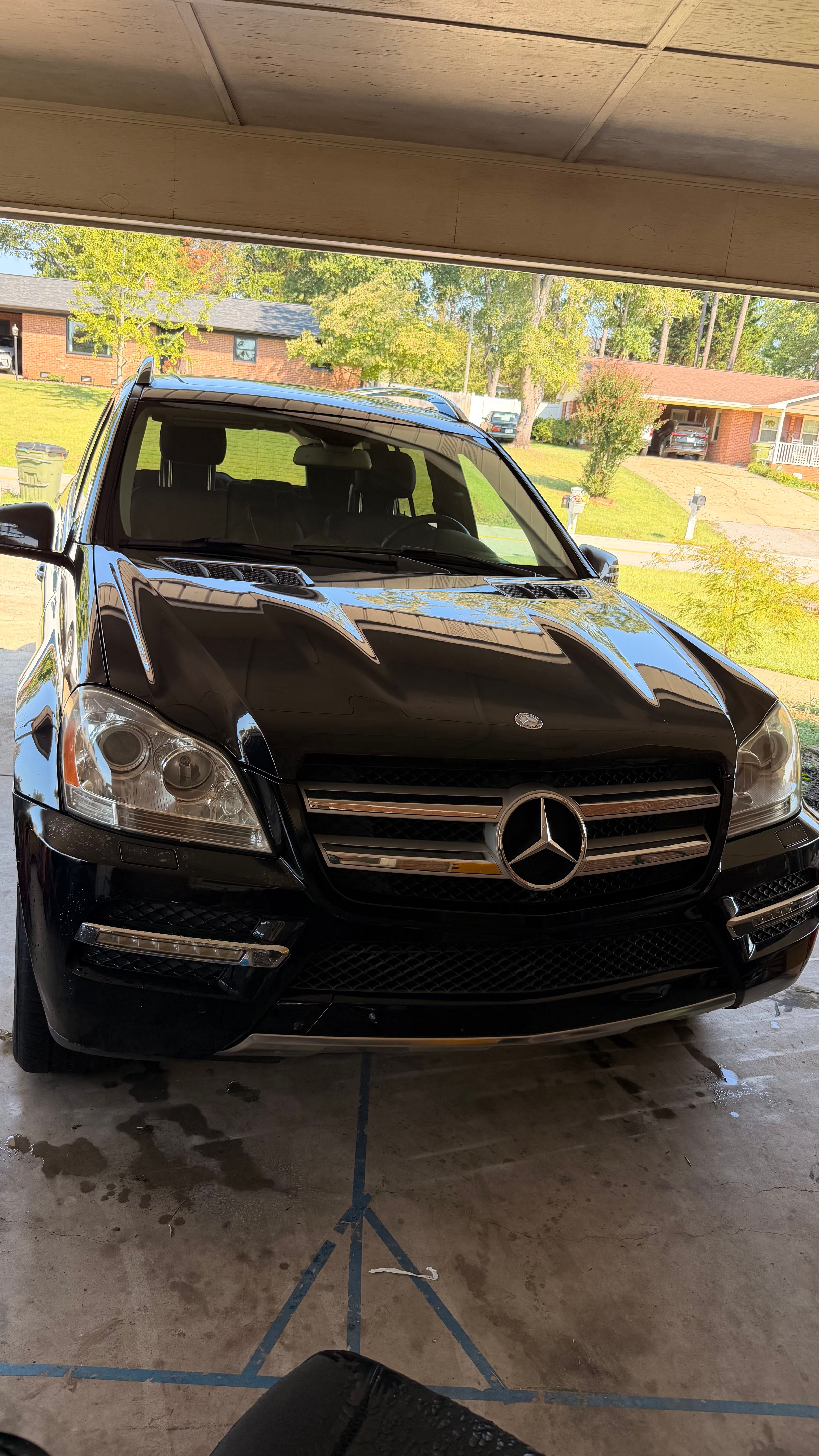 Used 2011 Mercedes-Benz GL 450 4MATIC image 17