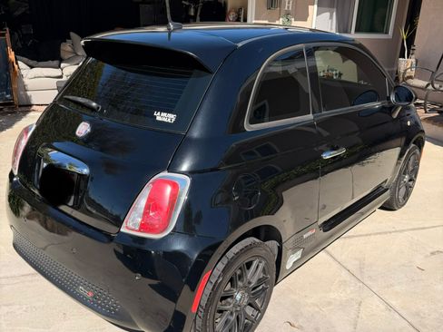 Used 2014 FIAT 500 e image 4