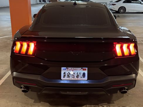 Used 2024 Ford Mustang Coupe RWD image 5