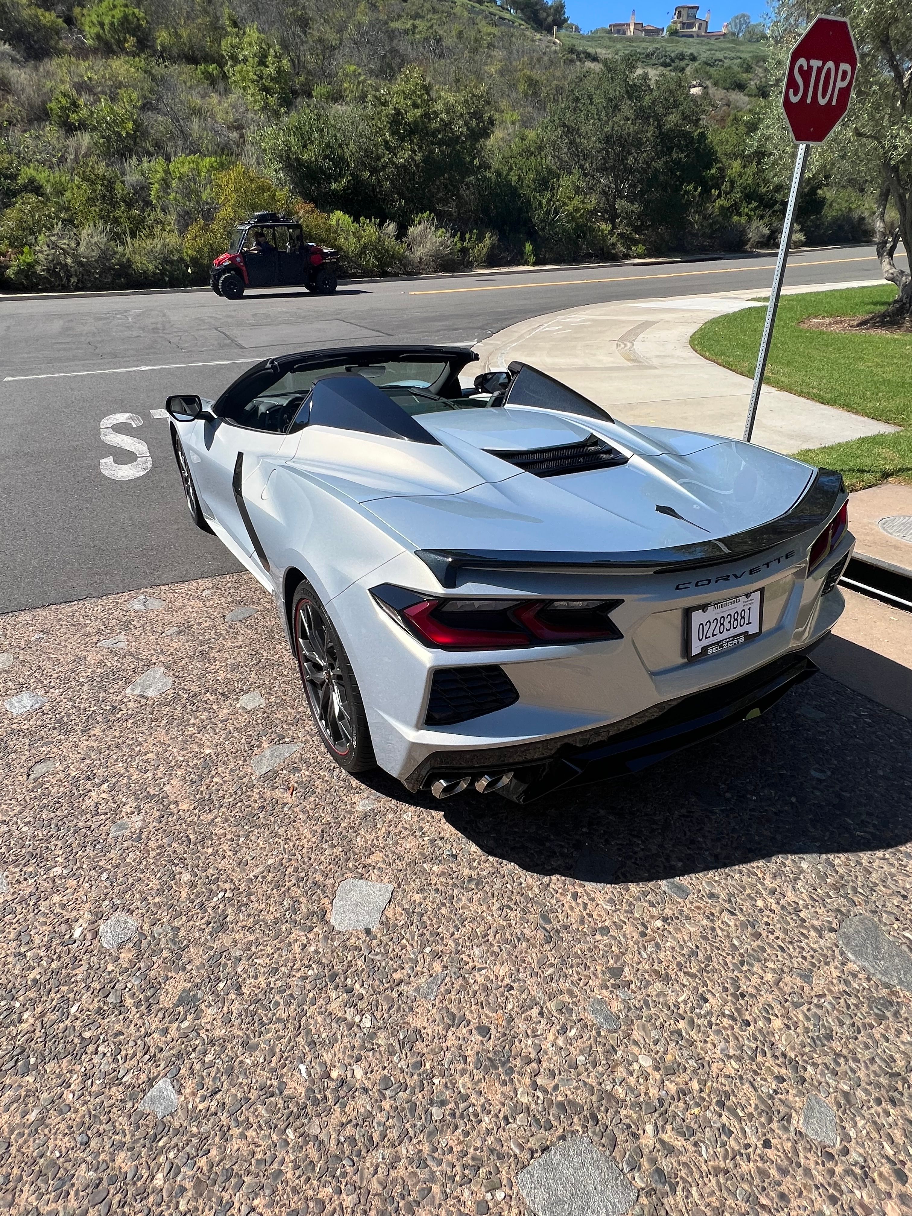 Used 2023 Chevrolet Corvette Stingray Preferred Conv w/ Z51 Performance Package RWD image 6
