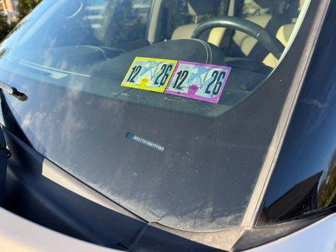 Used 2021 INFINITI QX80 Premium Select w/ Cargo Package image 16