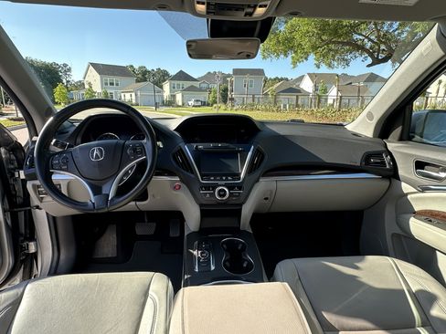 Used 2020 Acura MDX FWD image 14