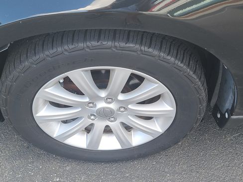 Used 2013 Chrysler 200 Limited image 14