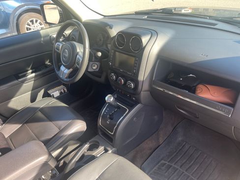 Used 2015 Jeep Patriot High Altitude AWD/4WD image 5