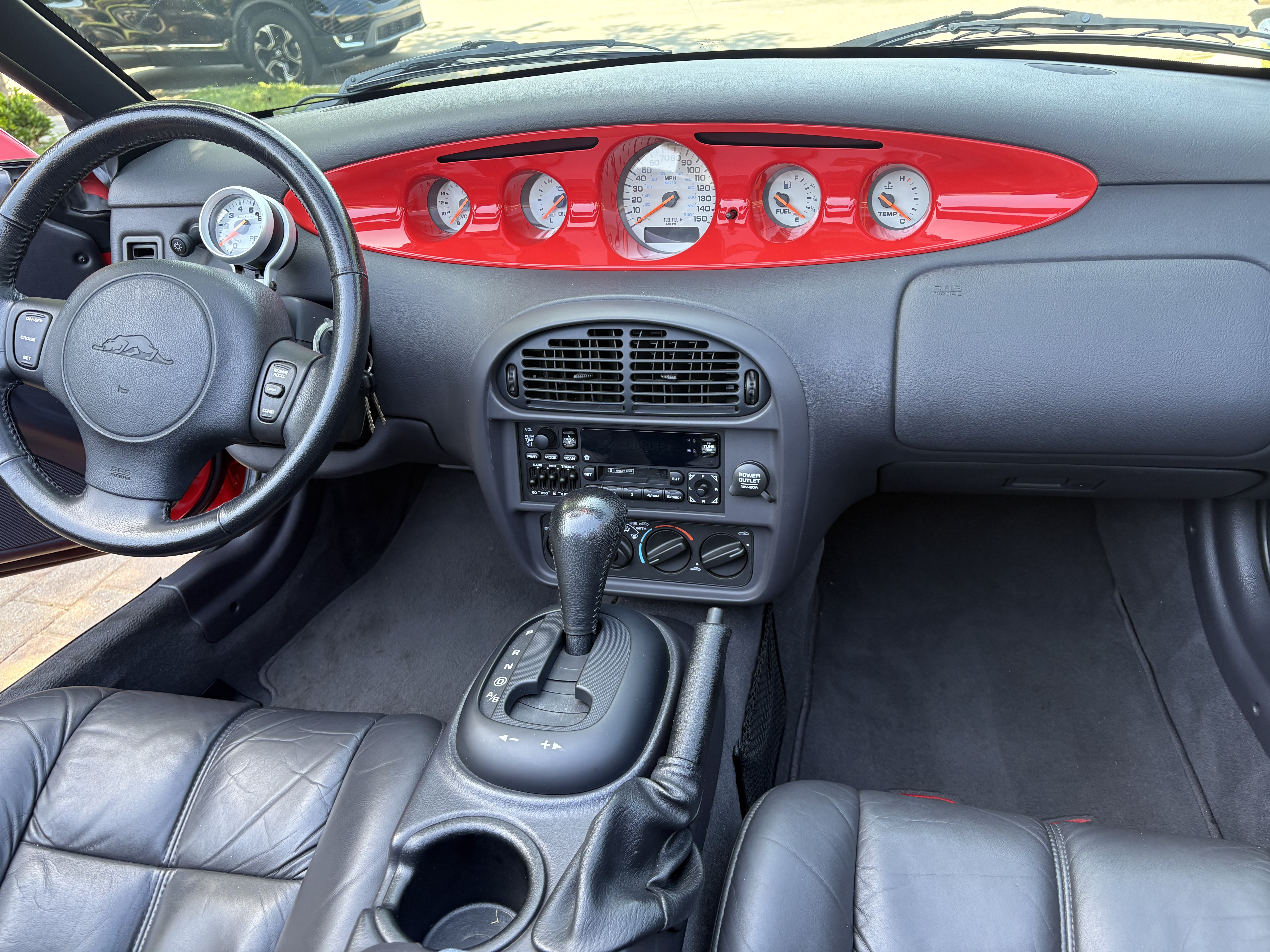 Used 1999 Plymouth Prowler RWD image 18