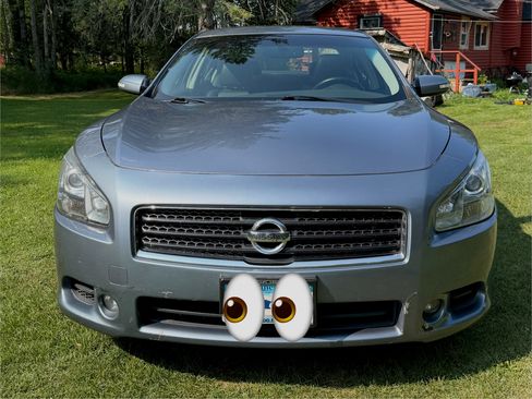 Used 2011 Nissan Maxima 3.5 SV w/ Sport Pkg FWD image 2