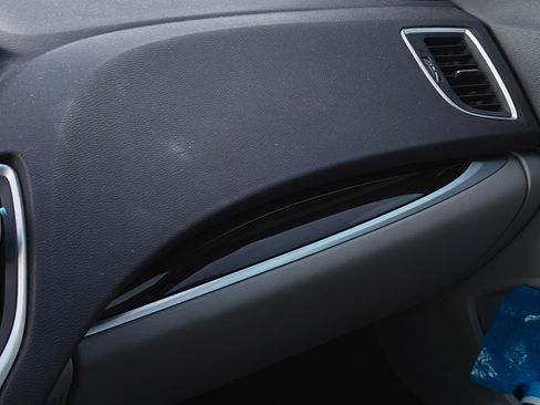 Used 2015 Acura TLX V6 image 9