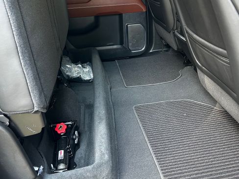 Used 2024 GMC Sierra 1500 Denali Ultimate image 15