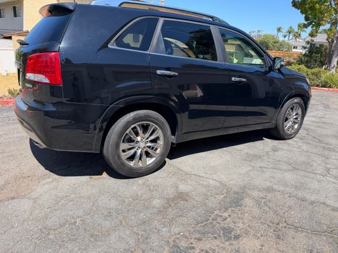 Used 2013 Kia Sorento SX w/ SX Premium Pkg FWD image 4