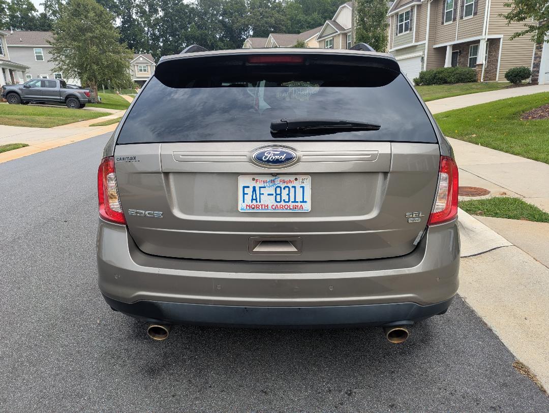 Used 2014 Ford Edge SEL w/ Equipment Group 205A AWD/4WD image 10