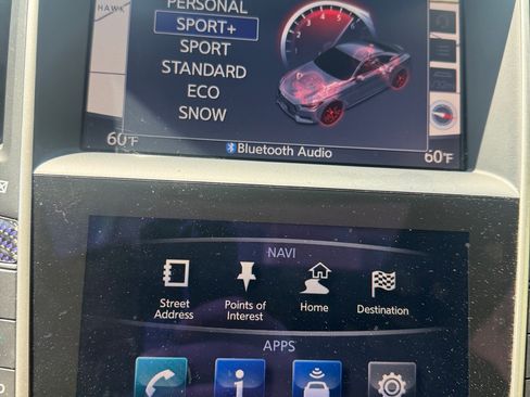 Used 2017 INFINITI Q60 Red Sport 400 image 10