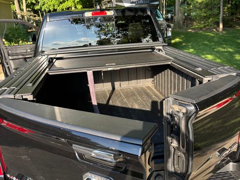 Used 2019 RAM 1500 Limited AWD/4WD image 13