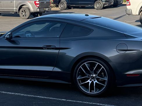 Used 2015 Ford Mustang GT Premium w/ Equipment Group 401A RWD image 5
