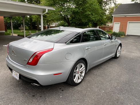 Used 2018 Jaguar XJ L Portfolio AWD/4WD image 6