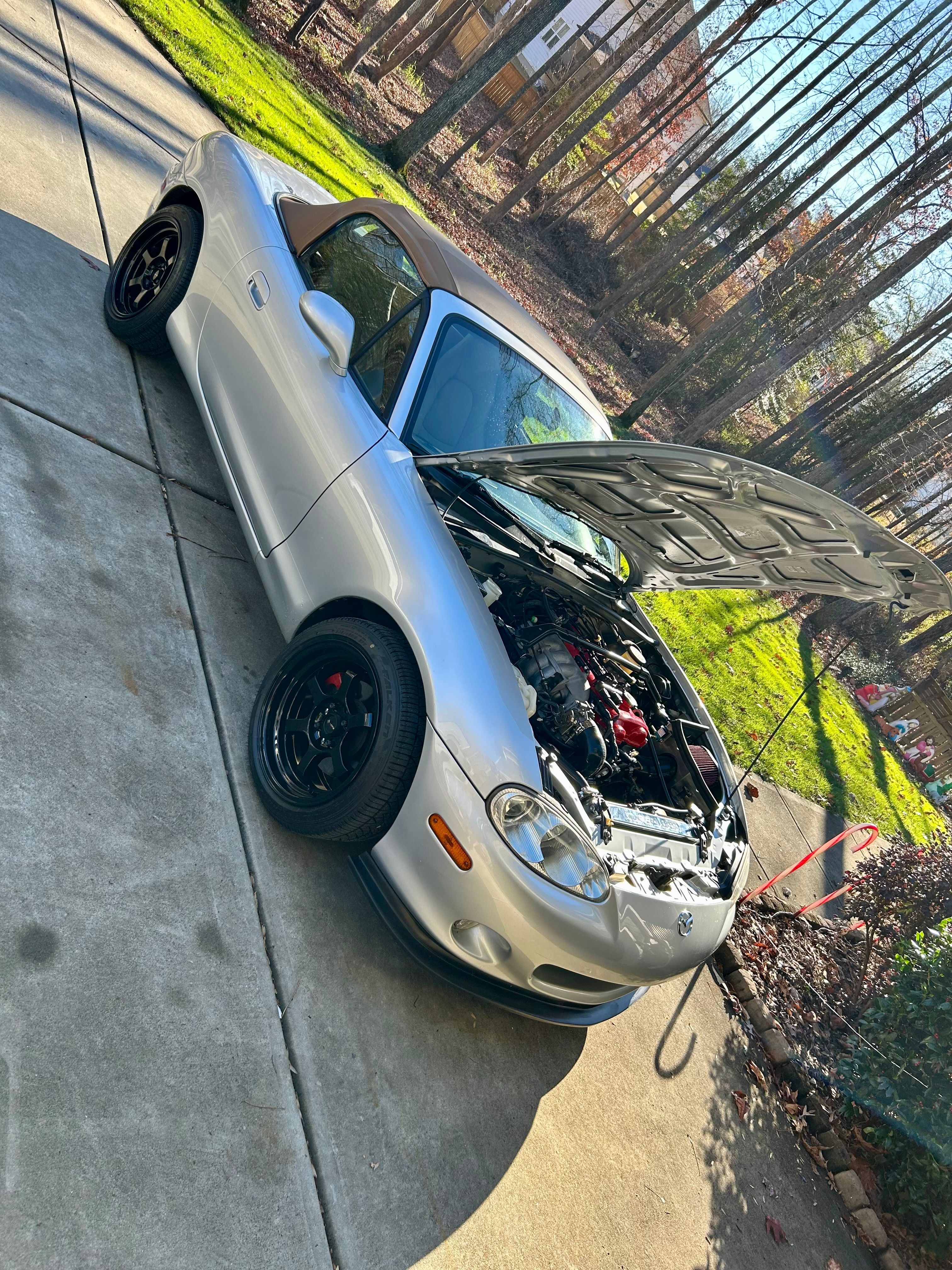 Used 2001 MAZDA MX-5 Miata LS RWD image 15