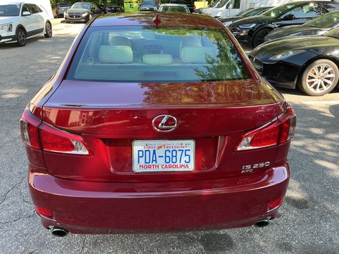 Used 2013 Lexus IS 250 AWD w/ Premium Pkg image 5