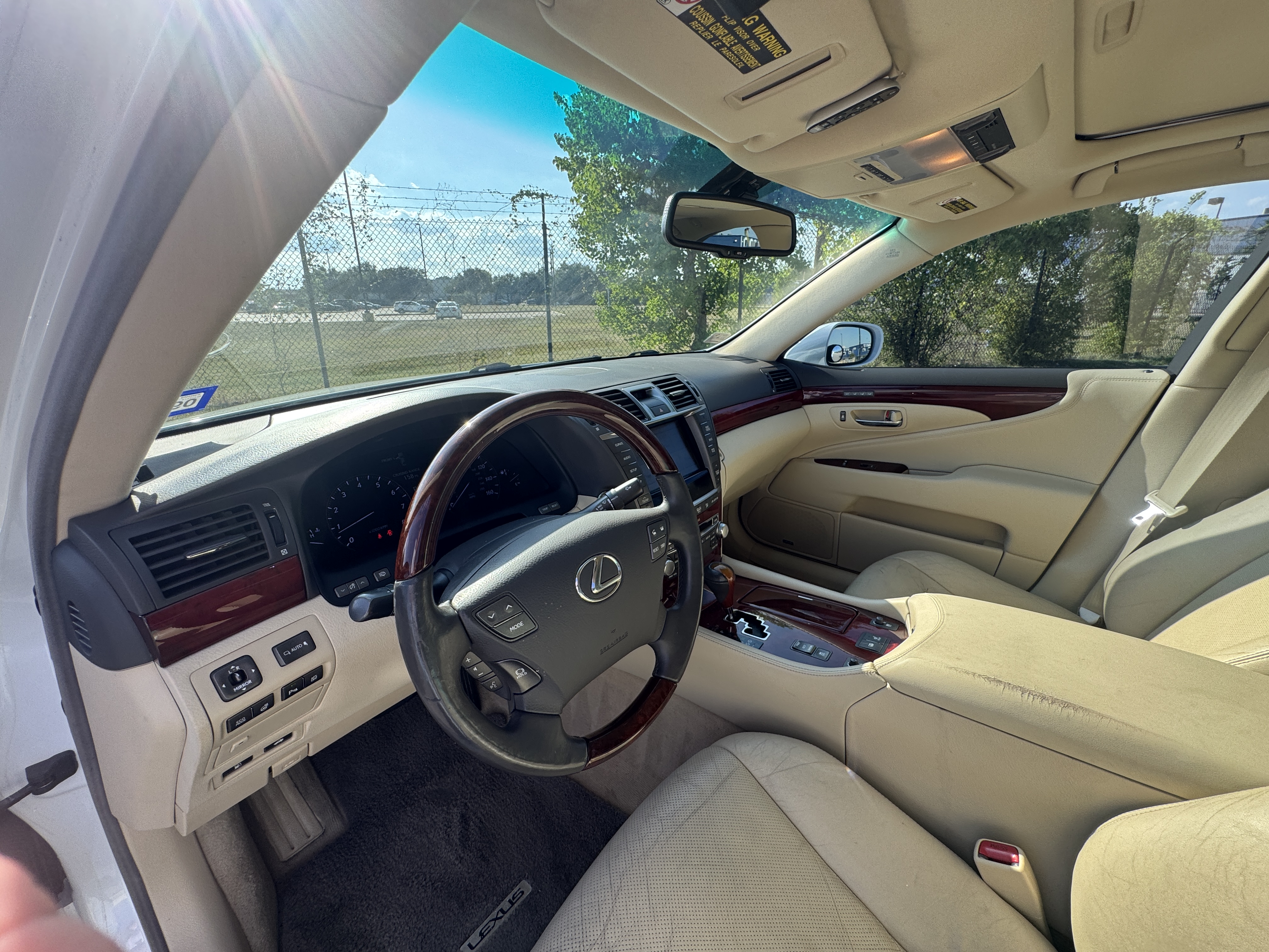 Used 2012 Lexus LS 460 AWD w/ Comfort Pkg image 15