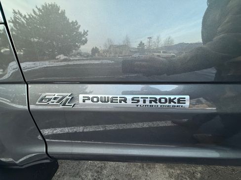 Used 2017 Ford F350 Platinum w/ Platinum Ultimate Package image 11