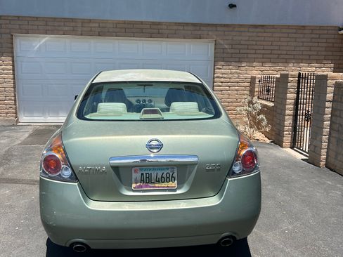 Used 2008 Nissan Altima 2.5 S w/ Convenience Pkg FWD image 6