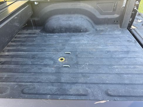 Used 2019 RAM 2500 Laramie AWD/4WD image 5