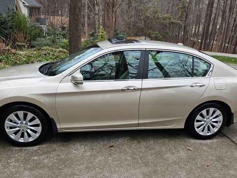 Used 2013 Honda Accord EX-L image 1