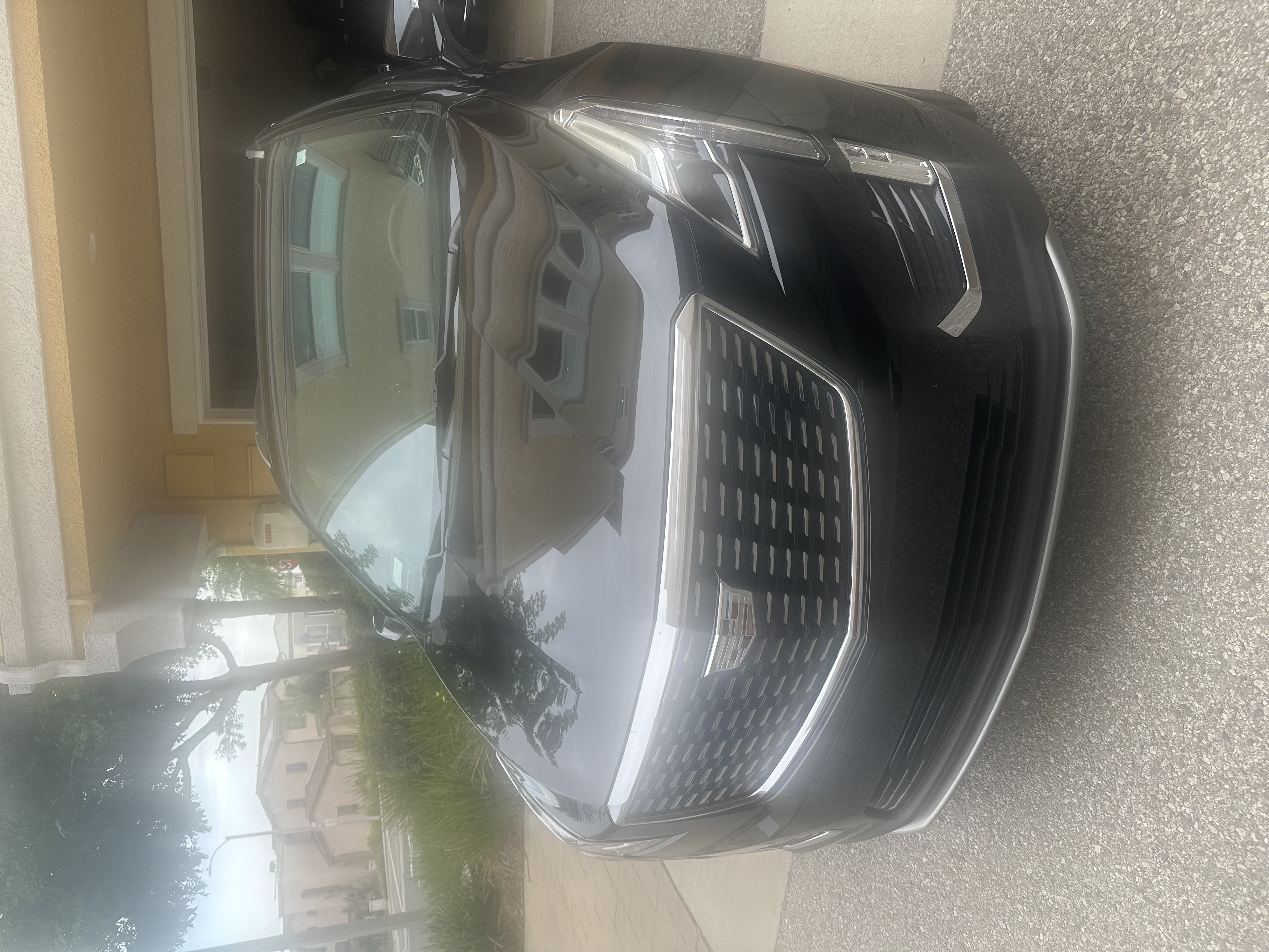 Used 2024 Cadillac XT5 Premium Luxury FWD image 1
