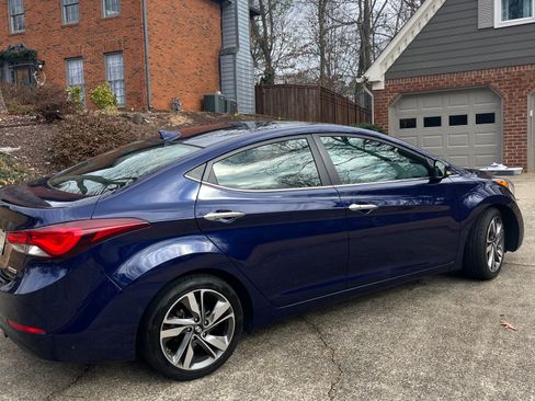 Used 2014 Hyundai Elantra Limited w/ Option Group 03 image 16