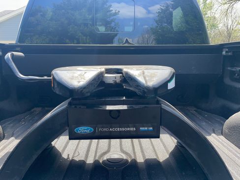 Used 2023 Ford F350 Lariat w/ Lariat Ultimate Package AWD/4WD image 12